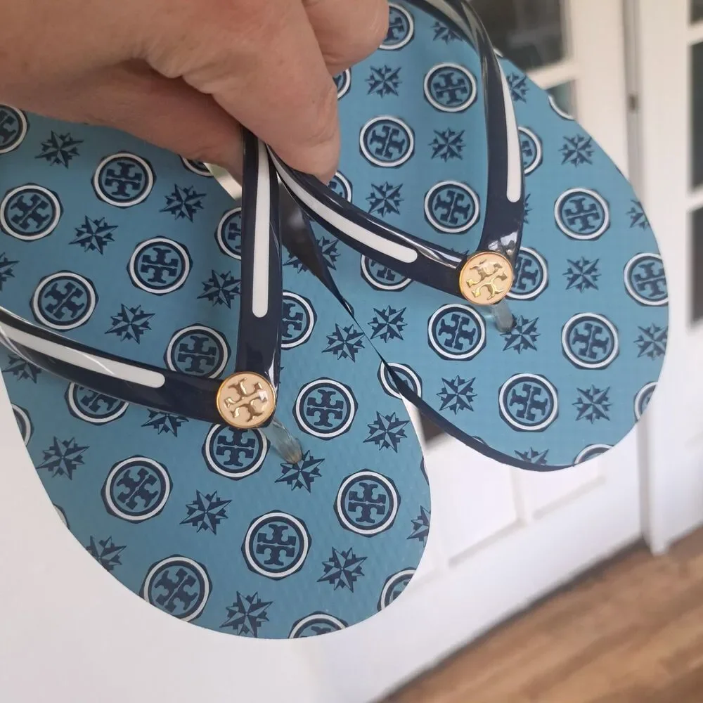 NEW Tory Burch Coastline Blue Compass Flip Flop Logo Women's Size 8 Thong Sandal